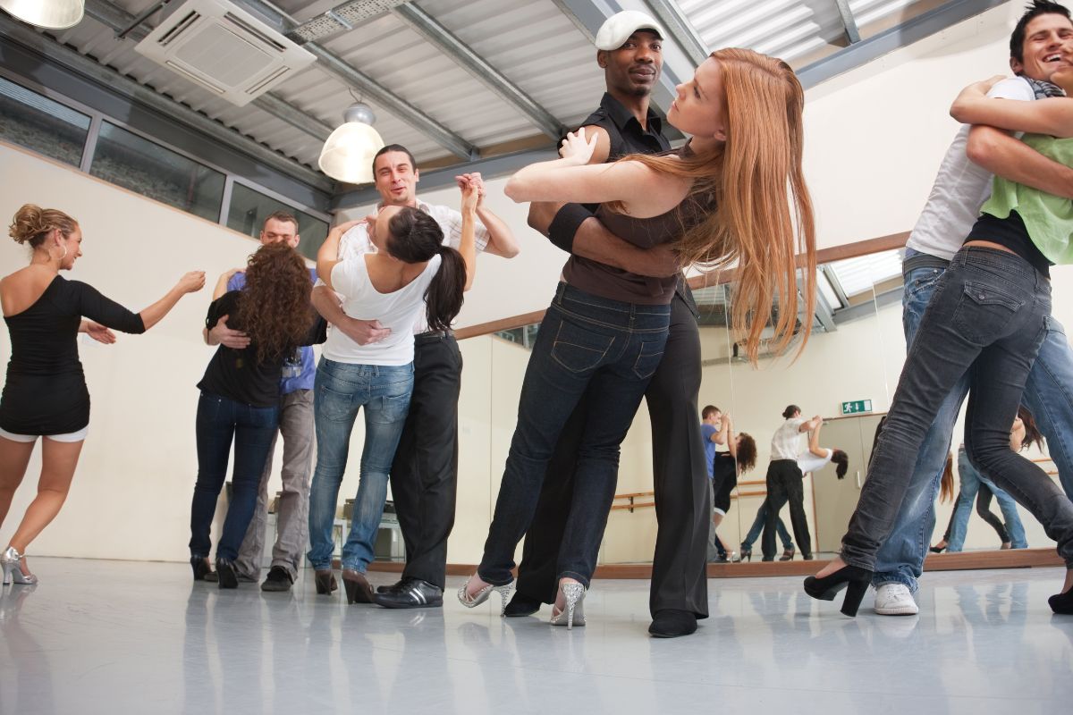 5 reasons to start Latin dance classes