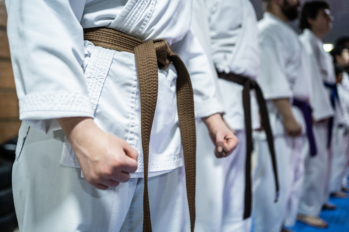 A Guide to Choosing a Karate School: How to Find the Right One