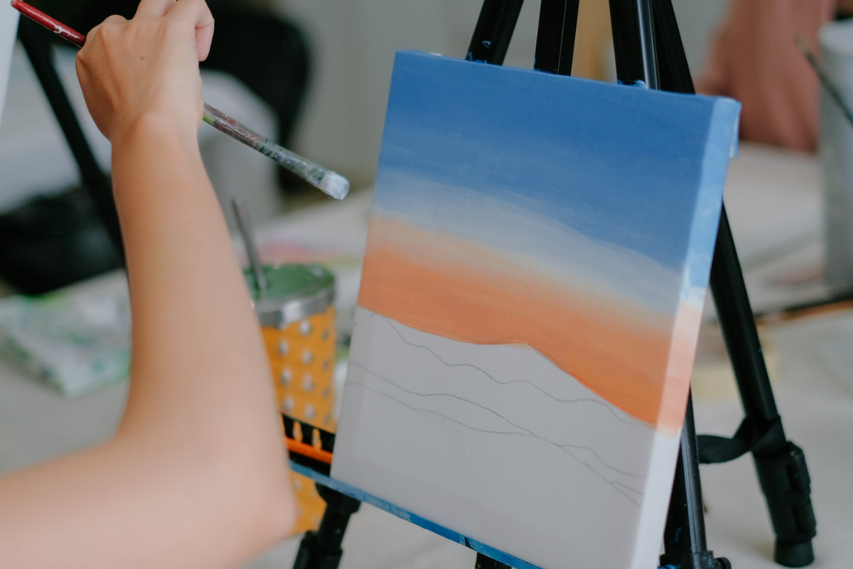 Craft nights: the new social trend replacing coffee or drinks